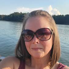 What are the pros and cons of Kinetic FIBER internet in the Manchester area?