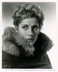 Joan Greenwood, Hazel Court, Pamela Matthews, Valerie Hobson ...