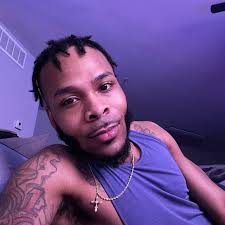 Torrey King's Instagram, Twitter & Facebook