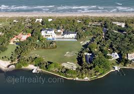 House Porn: Tiger Woods Jupiter Island Private Home and Golf Course -  Second Shelters