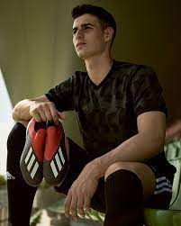 Kepa arrizabalaga revuelta is a spanish professional footballer who plays as a goalkeeper for premier league club chelsea and the spain nati. Kepa Arrizabalaga On Twitter Ready For Tomorrow Createdwithadidas X18 Adidasfootball