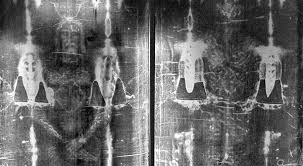 La Sábana Santa: Un Misterio de Fe y Ciencia - Catholicus.eu Español