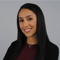 Carolina Nevarez's Instagram, Twitter & Facebook