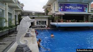 Kolam renang ini juga seringkali menjadi venue untuk berbagai perlombaan renang. Kolam Renang Keren Dan Terluas Kedua Di Solo Sambangi Adhiwangsa Hotel Segini Tarifnya Kabare Solo