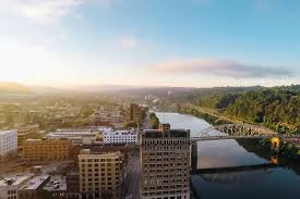 Wv is one of those places it seems like people immediately fall in love with and it just feels like. Wild Wonderful West Virginia Our 7 Day Road Trip Through The Mountain State Fresh Off The Grid