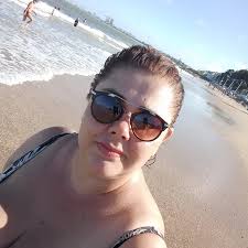 O mar pra lavar a alma e o sol pra secar!!!! Pé na areia pra descarregar e  se conectar consigo mesmo! O sol, a brisa a água e o sal pra afastar