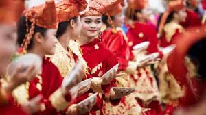 We did not find results for: Tari Piring Sejarah Fungsi Keunikan Ragam Gerak Busana Dan Pertunjukan Inspiring Id