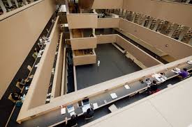We sometimes use pictures on our website (especially for news) which were taken before the corona pandemic and which do not reflect the current rules of distance and behaviour. Pressebilder Technische Universitat Darmstadt