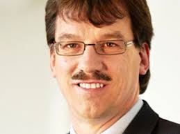 Agjencioni për financim në kosovë. Agrarbank Akf Bank Ernennt Vertriebsdirektor