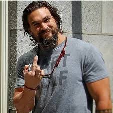 Joseph jason namakaeha momoa is an american actor and producer. Pride Of Jason Momoa Littlefreya Ok But Have You Ever Seen Someone Jason Momoa Medium Length Hair Styles Mens Hairstyles