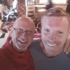 Should I book flights to Destin now or wait?