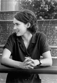 Winona Ryder Reality Bites Winona Ryder Hair Winona Ryder Short Hair Styles