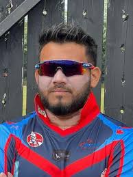 Ravi taking wickets!