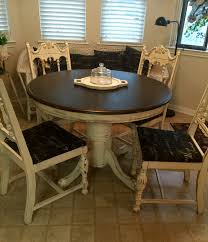 Chalk Painted Table And Chairs Pam Hancock Designs Dinning Tables And Chairs Dining Table Chairs Kitchen Table Makeover