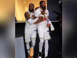 View player positions, age, height, and weight on foxsports.com! Lebron James Anthony Davis Lead La Lakers To Dominant Title Clinching Win Over Miami Heat