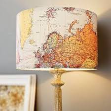 24 Formas Criativas De Decorar A Sua Casa De Graca Vintage Map Decor Lampshades
