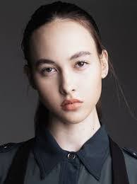 Mary Shannon's Instagram, Twitter & Facebook