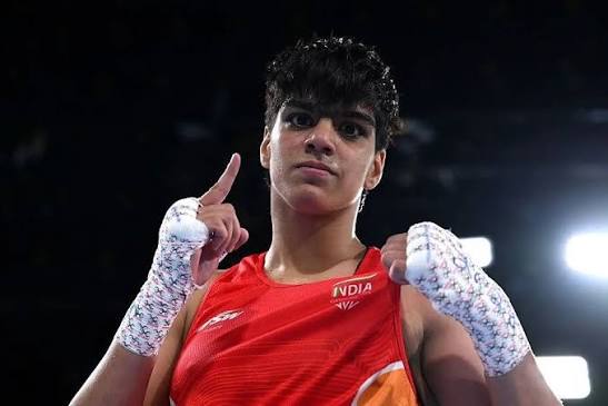 PRIYA GHANGHAS INTO THE QUARTERFINALS! 🇮🇳🔥 Priya beats South Korea's Oh  Yeonji 5-0 by unanimous decision in the Round of 16. She advances to the  Women's 60kg Boxing Quarterfinals! 🇮🇳🔥