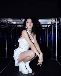 kim jisoo smut on Tumblr