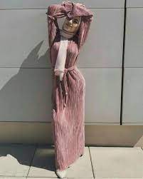 Genc Tesettur Uzun Elbise Modelleri Tesettur Elbise Modelleri 2020 Muslim Fashion Outfits Muslimah Fashion Outfits Muslim Fashion Hijab