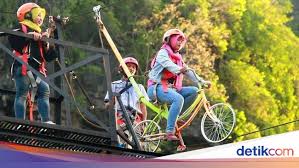 Biaya parkir mobil rp 10.000/mobil. Asyik Karst Rammang Rammang Punya Spot Instagramable Baru
