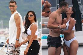 Best know as a part of the pussycat dolls. Nicole Scherzinger And Younger Boyfriend Light Up Saint Tropez Page Six