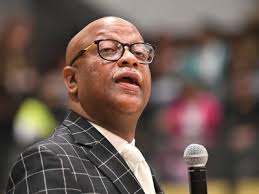 Memphis Math Teacher Nathan Kirsch Wins TN Award » Photo Series