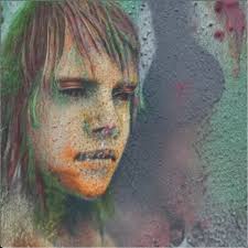 A beautiful capture by Cameron Bryson and so well thought scene by Raj and  Dk. A wall between Shrikant and Suchi. Shrikant is crystal clear and Suchi  is behind those grilling. Suchi