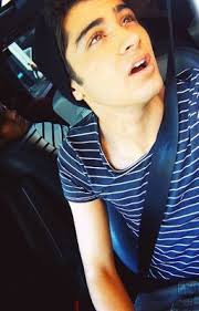 Is he Jealous?(A Zayn Malik fanfic)