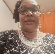 Yolanda Snell's Instagram, Twitter & Facebook