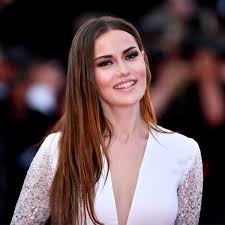 Ünlü oyuncu fahriye evcen hamile olduğunu öğrendi. Fahriye Evcen Hamile Mi Gebe Com