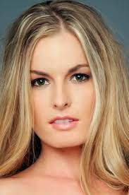 Lena Erickson's Instagram, Twitter & Facebook