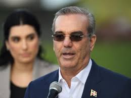 Presidente dominicano consolida su poder tras arrolladora victoria