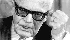 Giovanna zucconi è una giornalista, che ha laavorato sia per la carta stampata (la stampa e l'espresso, ad esempio) che per la radio e la televisione, nell'ideazione e conduzione di differenti programmi culturali. Sempre Caro Mi Fu Quest Ermo Colle Tempo Reale Blog Repubblica It