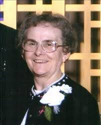 Elaine Laplante's Instagram, Twitter & Facebook