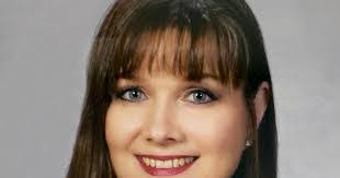 Paula Treece's Instagram, Twitter & Facebook