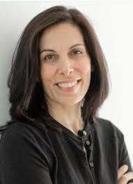 Jen Orr's Instagram, Twitter & Facebook