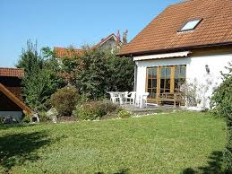 Am teuersten wird es heute in westenviertel mit 6.232,19 €/m². Haus Zum Verkauf Weisse Marter 0 93173 Wenzenbach Regensburg Kreis Mapio Net