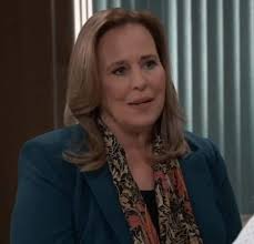 What makeup and hair look did the department create today?