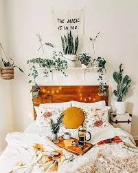 32 Incredible Yellow Aesthetic Bedroom Decorating Ideas For You Bedroomideas Bedroomdecor Bedroomdesign Simple Bedroom Boho Bedroom Decor Aesthetic Bedroom