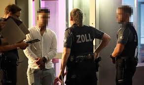 Es wurden leider keine passenden einträge gefunden. Polizei Und Behorden Kontrollieren Gaststatten In Koln Und Leverkusen