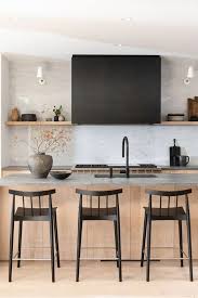 Cuisine Moderne Cuisine Moderne Blanche Cuisine Moderne Blanche Et Bois Cuisine M En 2020 Design De Cuisine Moderne Interieur De Cuisine Cuisines De Ferme Modernes