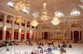 Elle fut capitale de l'empire russe de 1712 à 1918. Saint Petersburg Philharmonia Wikipedia