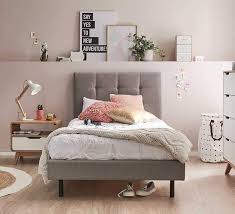 Bring design to your bedroom with our design bedding sets ! Pin On Sassy Dachshund