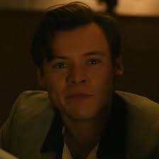 Esme kim (veritae_tae)