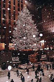 Tons of awesome christmas aesthetic wallpapers to download for free. Pin Heatherdelamorton Elka Xmas Wallpaper Christmas Aesthetic New York Christmas