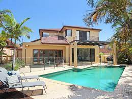 Tarcoola is the name of a number of places in australia: Tarcoola 41 Five Zimmer Canal Haus Mit Privates Schwimmbad Ferienhaus Mooloolaba