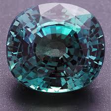 Indian Alexandrite Under Sunlight Superior Brilliance And Excellent Clarity And Although The Color Change Stones And Crystals Gemstones Precious Gemstones