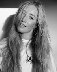 Who we are — BARROWLAND BALLET