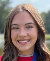 Candice Mercer's Instagram, Twitter & Facebook